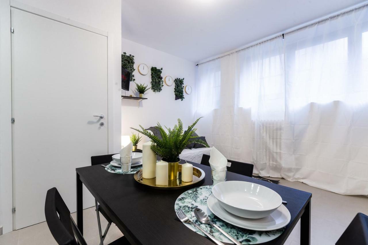 Apartment Paruta 65 Milan Bagian luar foto