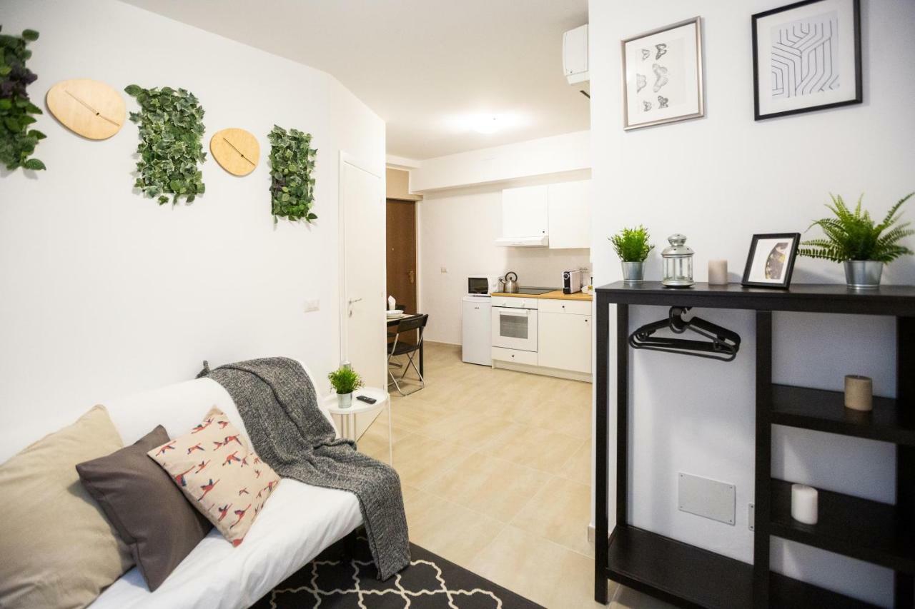 Apartment Paruta 65 Milan Bagian luar foto