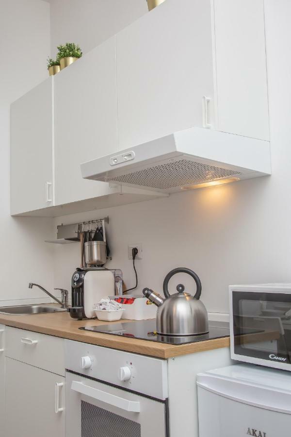 Apartment Paruta 65 Milan Bagian luar foto