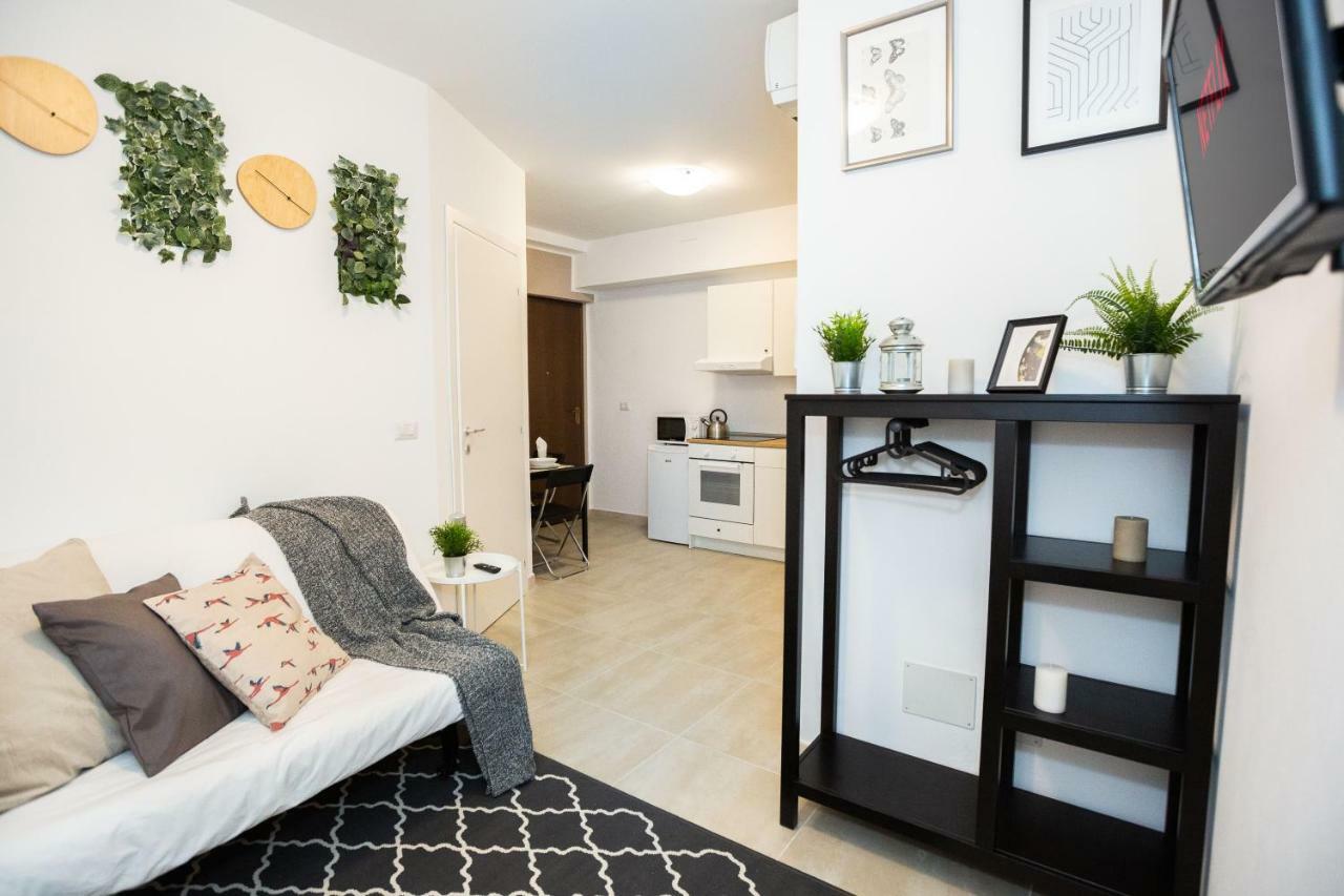 Apartment Paruta 65 Milan Bagian luar foto